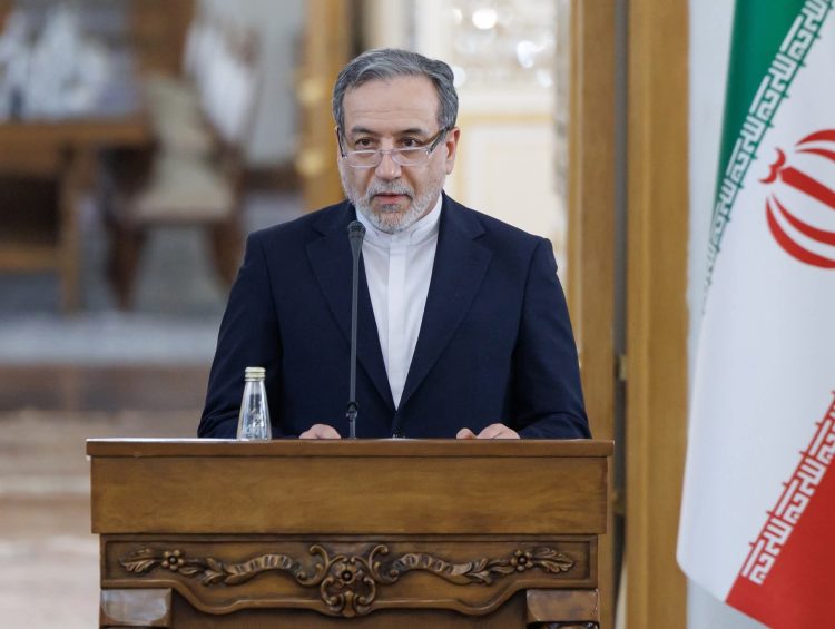 Ministri i Jashtëm iranian: Izr@eli synon ta përfshijë SHBA-në “në lu*ftëra në emër të tij”