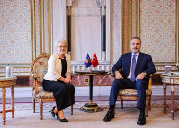 Gërvalla pas takimit me Fidanin: Turqia është shtet mik dhe aleate e ngushtë e Kosovës