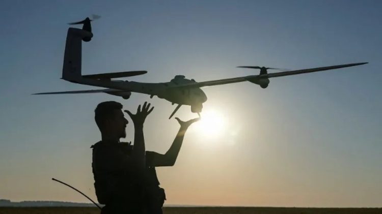 Dr*onët rusë përdorin satelitët e Muskut për të su*lmuar Ukrainën