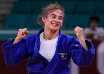 FEXH nderon Nora Gjakovën: Kampione olimpike, frymëzim për brezat