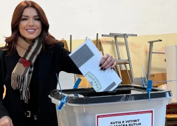 Llalloshi ndër emrat më të votuar në zgjedhje, lë pas ministra e anëtar të dëshmuar të VV-së
