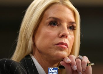 Maduro akuzohet për drogë e armëmbajtje, thotë prokurorja amerikane