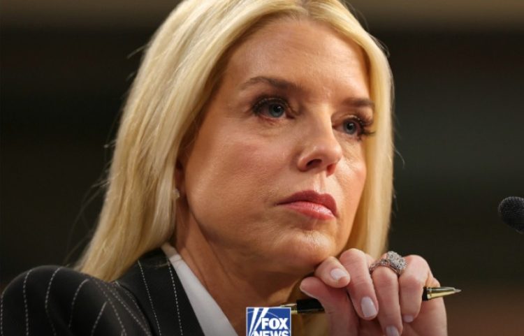 Maduro akuzohet për drogë e armëmbajtje, thotë prokurorja amerikane