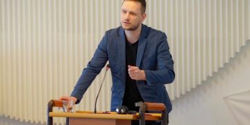 Grenlanda reagon ashpër ndaj deklaratave të Trump: Mjaft më me presion dhe fantazi aneksimi