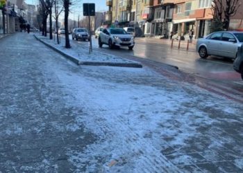 Komuna e Prishtinës njofton se rrugët janë kryesisht nën kontroll