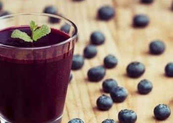 Lëngu i boronicës “mburojë” për shëndetin e grave