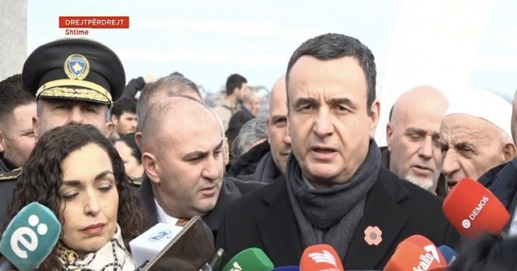 Kurti: Masakrës së Reçakut ende i mungon drejtësia