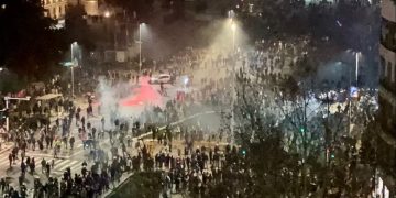 Brukseli i bën sërish thirrje Serbisë të hetojë pretendimet për përdorimin e topit zanor