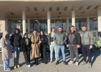 Serbët e Kosovës protestojnë në Beograd, ankohen për punësimet e parregullta në institucione paralele