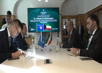 Kurti në Davos takohet me ministrin e Kuvajtit, diskutohen investimet