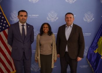 SHBA dhe Kosova forcojnë partneritetin ekonomik përmes Odës Amerikane