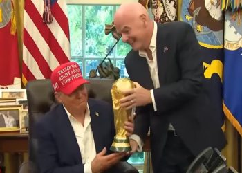 Infantino: Kupën e Botës do ta dorëzojmë bashkë me presidentin e SHBA-së