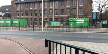 Gjykata Speciale jep një përgjigje për ligjeratat në shkollën “Xhevdet Doda”: Aktivitete për të informuar grupet studentore në Prishtinë