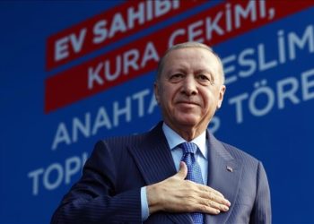 Presidenti Erdogan: Lufta kundër grupit terrorist ISIS po bëhet gjithnjë e më e fortë