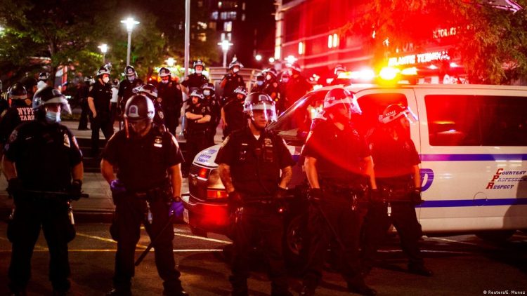 Protesta kundër ICE zhvillohen në të gjithë ShBA-në