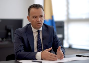 Peci: Mitrovica e përkushtuar për rend, rregull dhe ligj