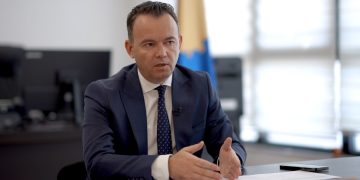 Peci: Mitrovica e përkushtuar për rend, rregull dhe ligj