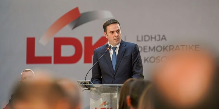 Abdixhiku thërret mbledhjen e Kuvendit: Nga ky proces do të dalim më të fortë