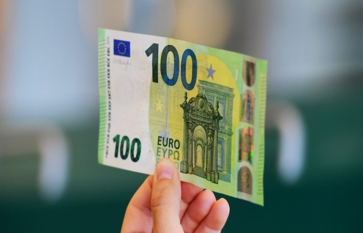 Janë ekzekutuar pagesat prej 100 euro për studentët