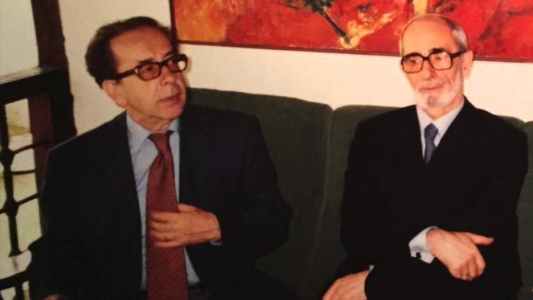 Qosja mallëngjehet për Kadarenë: Ishim miq, mospajtimet s’sishin personale, sikur ta ngrinim një dolli së bashku…