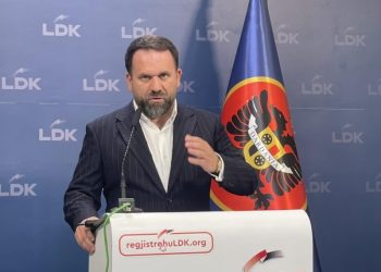 Rukiqi: Do të votoj kundër dorëheqjes së Abdixhikut, nevojitet stabilitet në udhëheqje