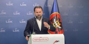 Rukiqi: Do të votoj kundër dorëheqjes së Abdixhikut, nevojitet stabilitet në udhëheqje