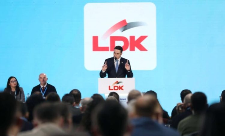 Abdixhiku godet analistët, i quan “zhurmaxhinjtë e kurdisur”