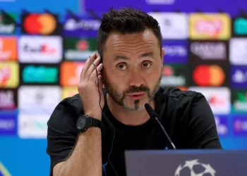 De Zerbi thyen heshtjen dhe flet për aludimet se mund ta marrë postin e trajnerit të Man United