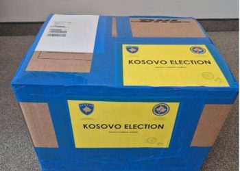 Në QNR arrijnë mbi 9 mijë pako me fletëvotime nga diaspora