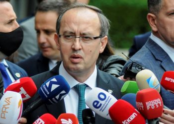 Hoti: Nëse lidershipi i LDK-së nuk merr përgjegjësinë që i takon, do të jap dorëheqje