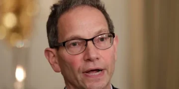 Kupchan: Kongresi i SHBA-së po e nxit Trumpin për normalizimin e marrëdhënieve Kosovë–Serbi