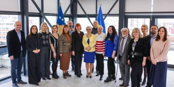 Gërvalla priti në takim gazetarët nga Ukraina