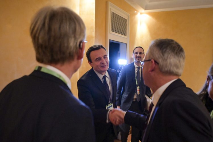 Kurti u takua me Sekretarin e Shtetit për Punë të Brendshme të Gjermanisë, Hans-George Engelke