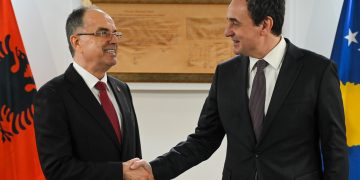 Kurti pas takimit me Begajn: Biseduam për ta thelluar edhe më tej raportin ndërshtetëror
