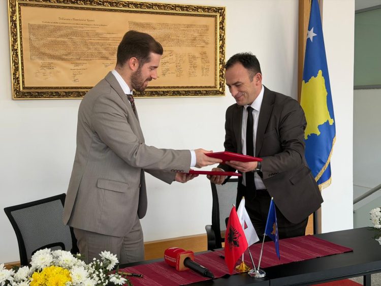 KEK-u dhe Komuna e Obiliqit nënshkruajnë memorandum bashkëpunimi strategjik