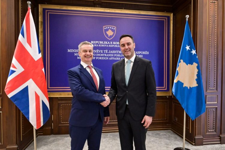 Konjufca pret në takim ambasadorin britanik, flasin për thellimin e bashkëpunimit