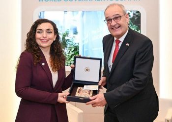 Osmani takohet me presidentin e Zvicrës, flasin për rolin e mërgatës