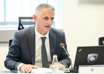 Ndalohen kimikate të rrezikshme dhe shfuqizohen leje importi