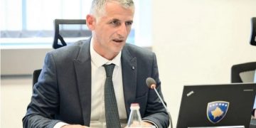 Ndalohen kimikate të rrezikshme dhe shfuqizohen leje importi