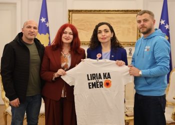 Osmani mbështet marshin `Drejtësi, jo politikë`