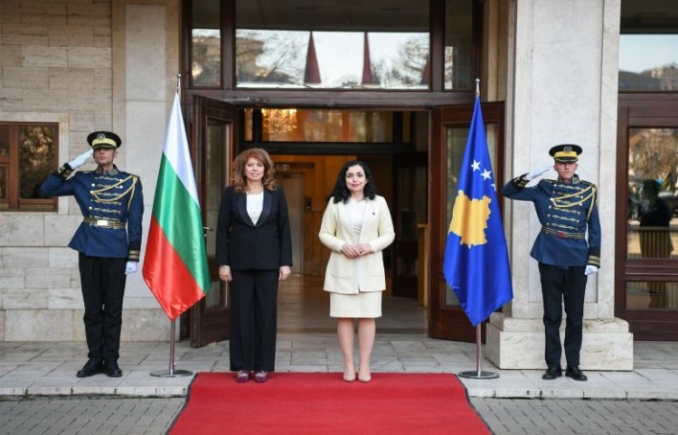 Presidentja e Bullgarisë, Iliyana Yotova, uron Osmanin për Pavarësi