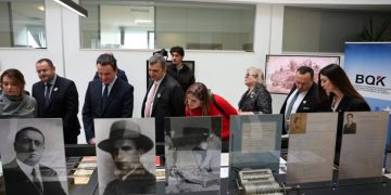 Hapet në BQK ekspozita “Paraja rrëfen: 100 vjet jetë dhe ngjarje” në bashkëpunim me Bankën e Shqipërisë