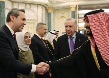 Turqia nënshkruan marrëveshje investimi prej 2 miliardë dollarësh në energji me Arabinë Saudite
