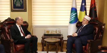 Myftiu Tërnava ka pritur shefin e ri të UNMIK-ut, Peter N. Due