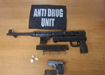 Aksion i antidro*gës në Mitrovicë, ndalohet një person – i sekuestrohen ar*më e ko*kainë