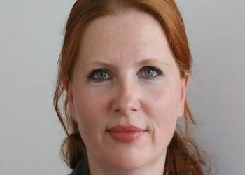 Kraske thotë se duhet të hetohet Lajçak, i cili është pro-serb dhe pro-rus
