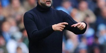 Guardiola kritikon futbollin modern: Po harrohen talentet e rinj