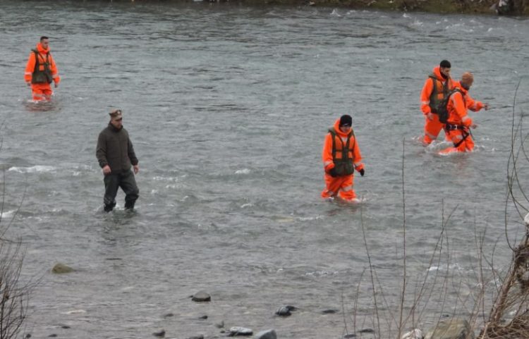 Vijojnë kërkimet për gjetjen e Jurgen Karajt, FSK me dron në Liqen të Ulzës
