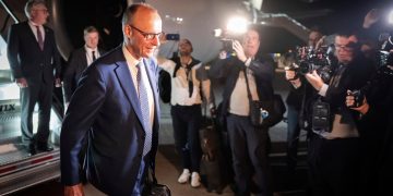 Merz viziton Uashingtonin në mars për të zbutur tensionet transatlantike