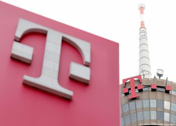 Telekom hap fabrikën e inteligjencës artificiale